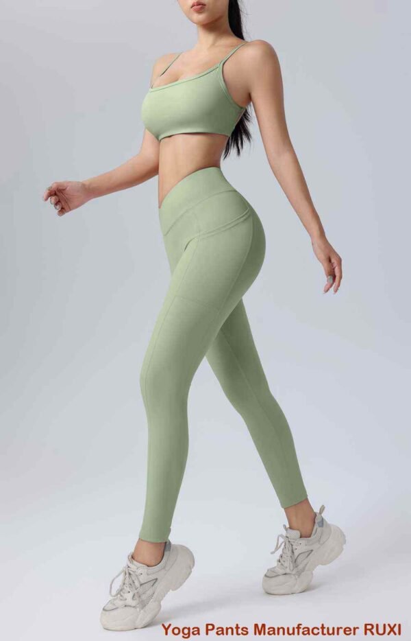 հոսուն սպորտային շորտեր RUXI