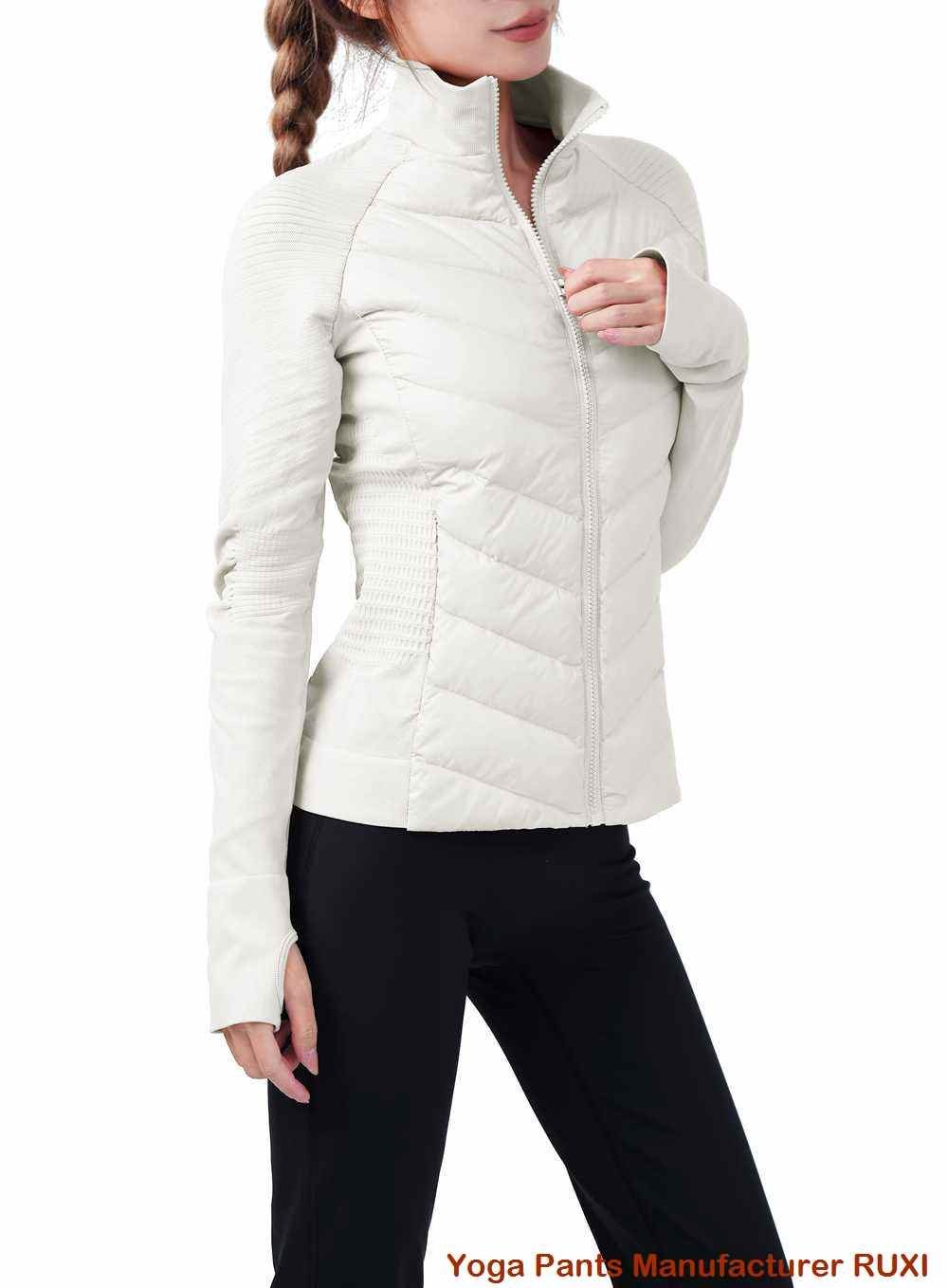 բաց վարդագույն սպորտային կրծկալ