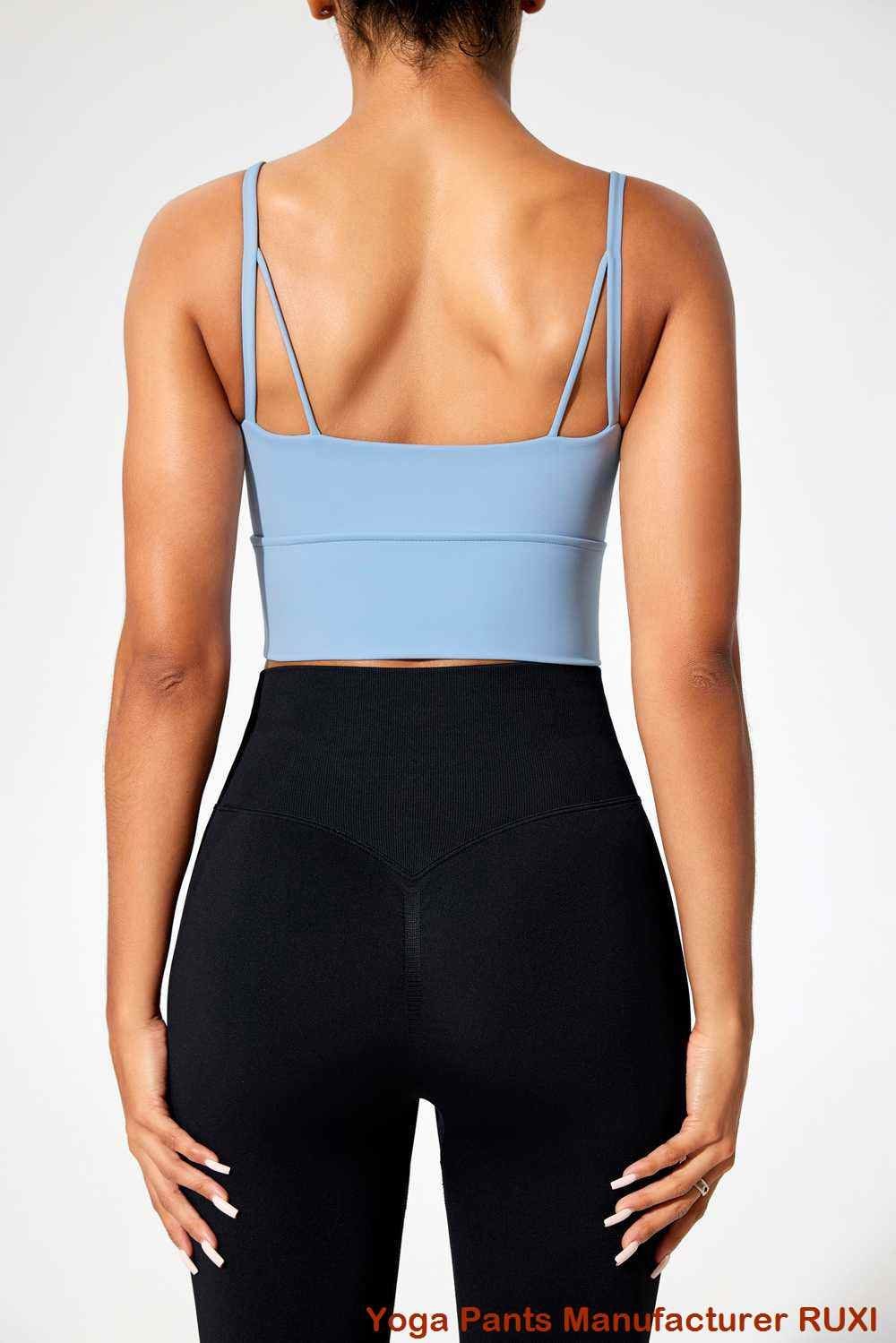 երկարավուն սպորտային վերնաշապիկ