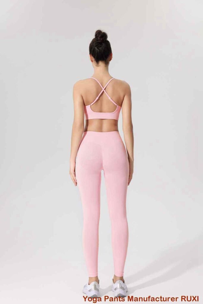 մատչելի գներով յոգայի շորտեր RUXI