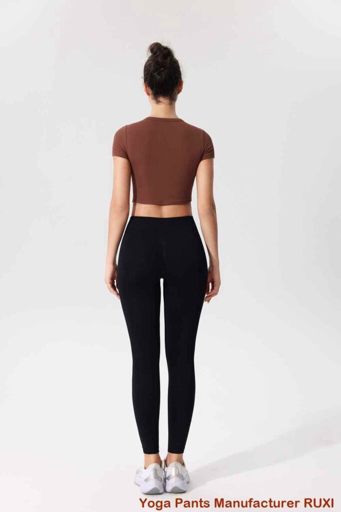 կանացի սպորտային շորտեր RUXI